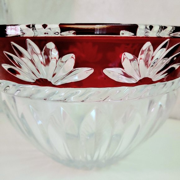 Vintage Large Mikasa Celebration Ruby Red Cut to Clear Crystal Corinth Fan Bowl - Picture 6 of 6
